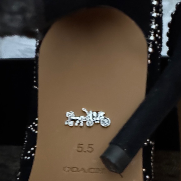 Coach Black and White Women's Heels - Picture 3 of 5